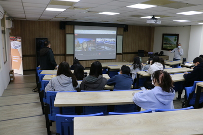 111.01.06 英國密德薩斯大學說明會